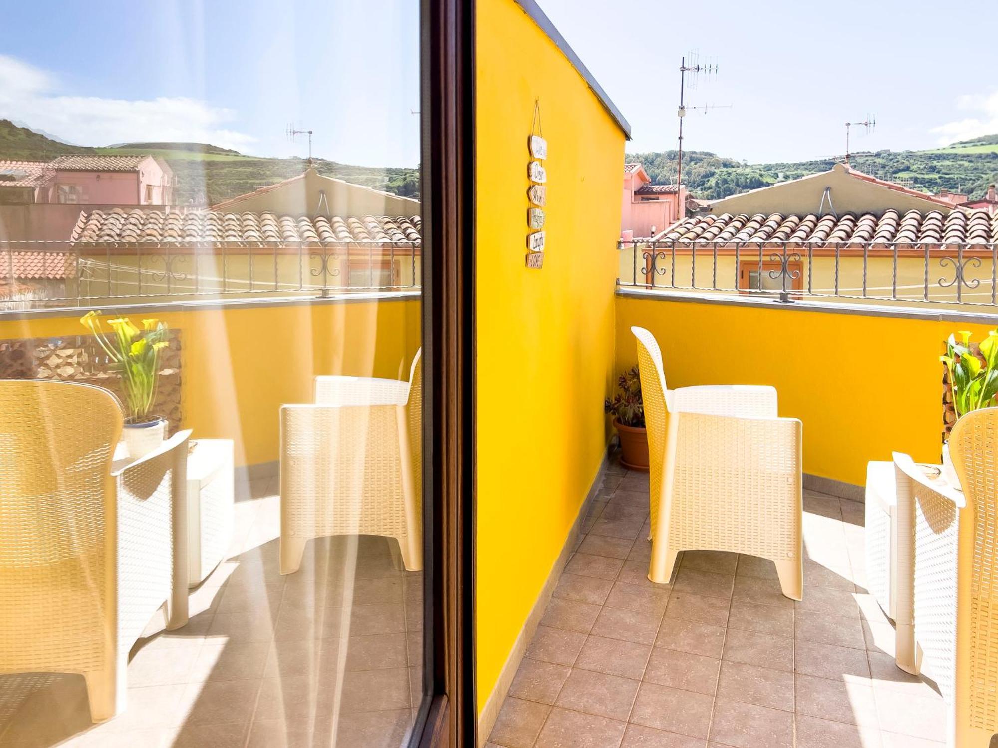 La Torre Del Pozzo Guest House Bosa Exteriér fotografie